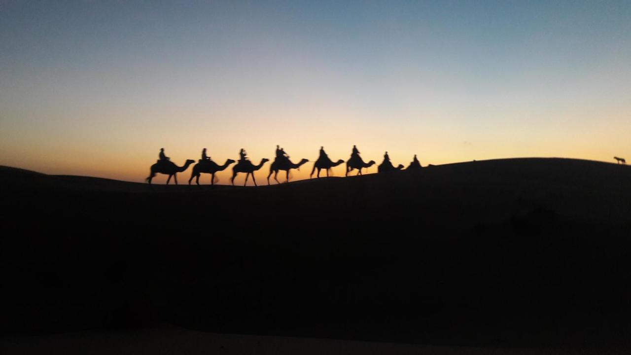 Fabulous Luxury Camp Hotell Merzouga Exteriör bild