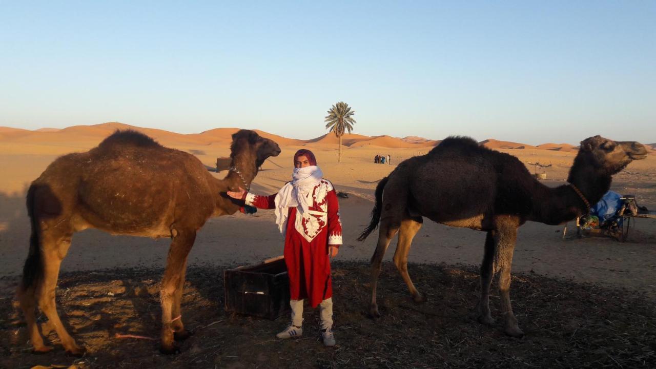 Fabulous Luxury Camp Hotell Merzouga Exteriör bild