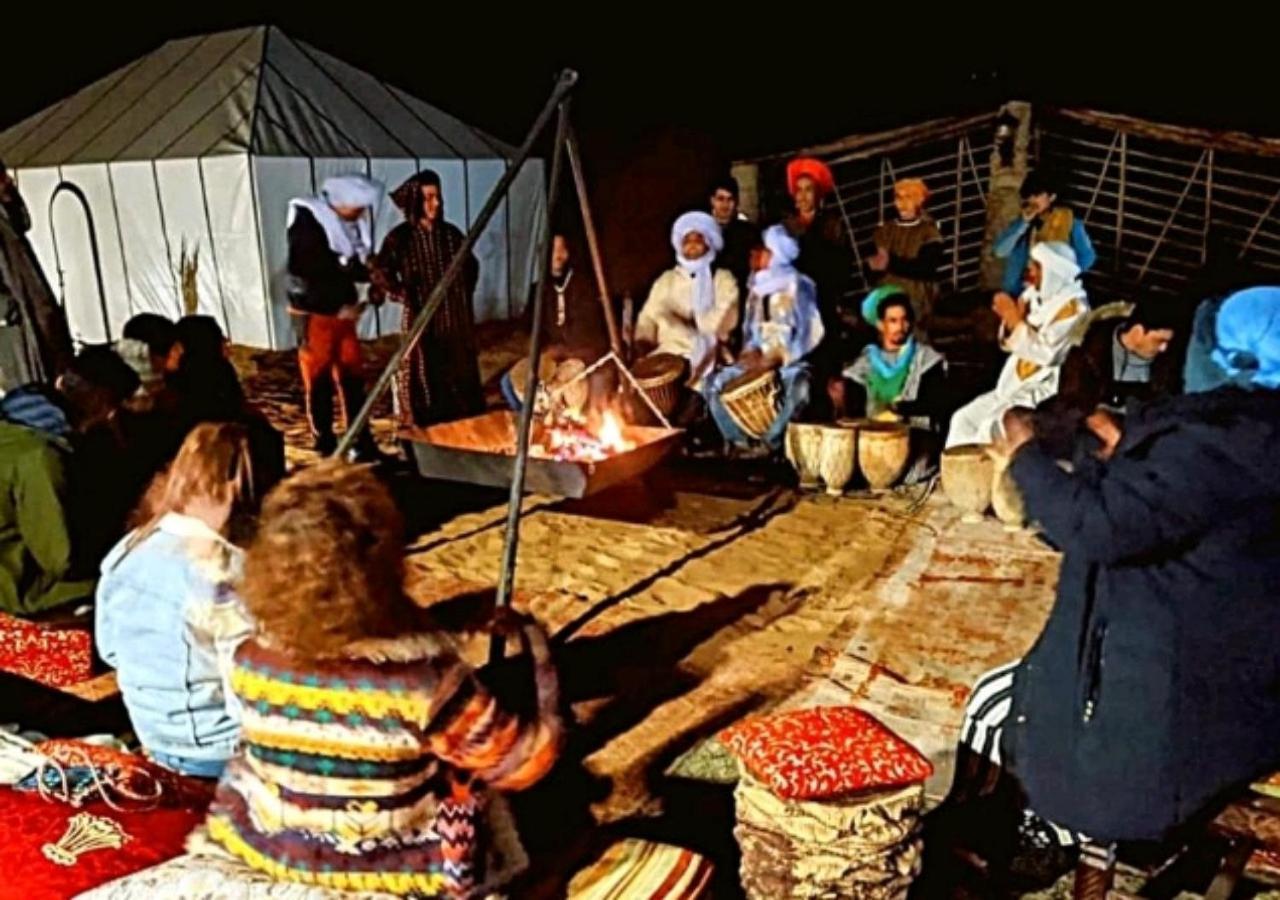Fabulous Luxury Camp Hotell Merzouga Exteriör bild