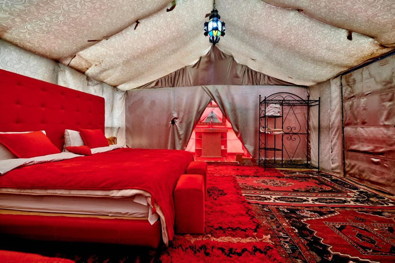 Fabulous Luxury Camp Hotell Merzouga Exteriör bild