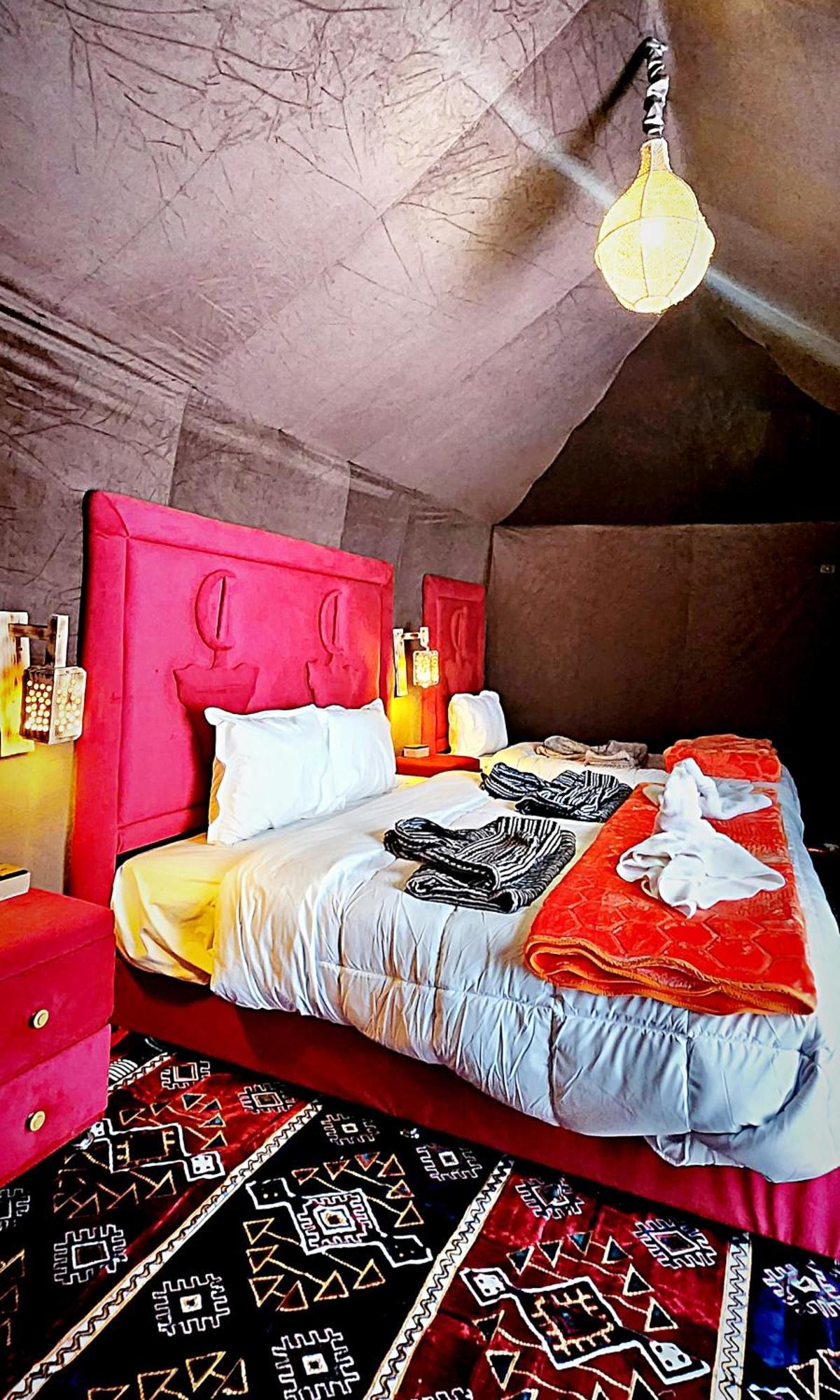 Fabulous Luxury Camp Hotell Merzouga Exteriör bild