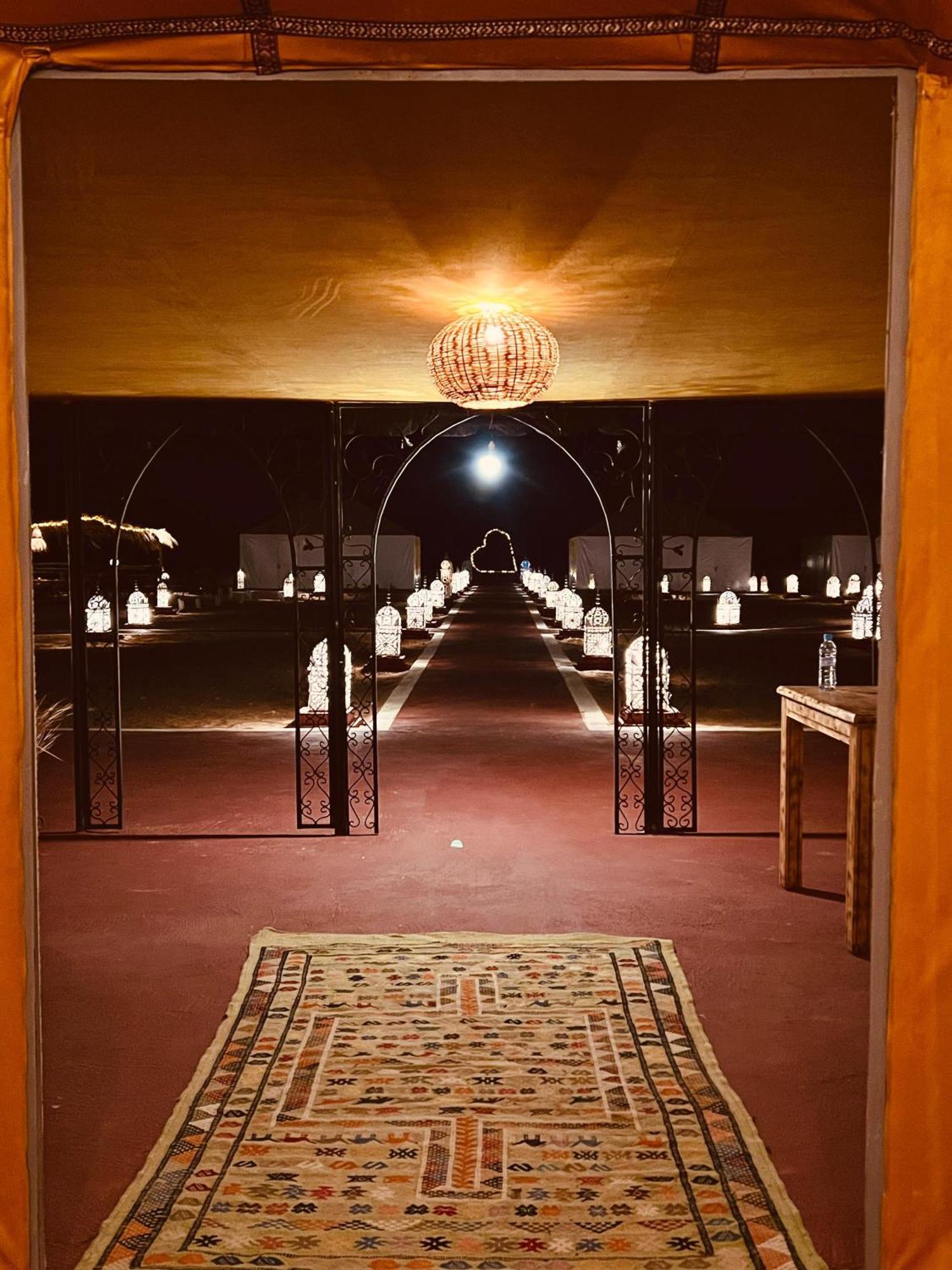 Fabulous Luxury Camp Hotell Merzouga Exteriör bild