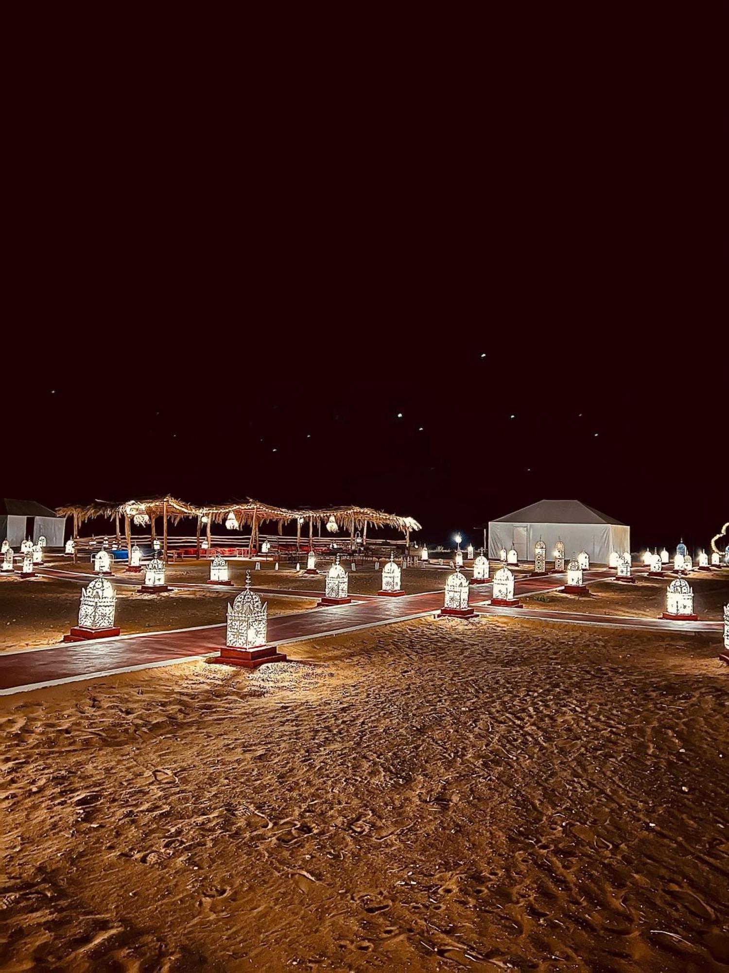 Fabulous Luxury Camp Hotell Merzouga Exteriör bild